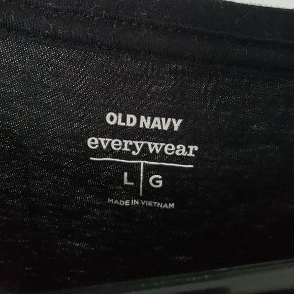 T-Shirt - Picture 3 of 3